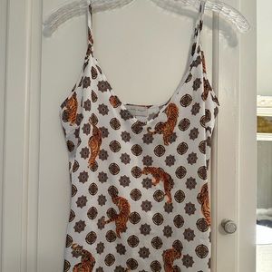 Adjustable straps camisole with tiger print